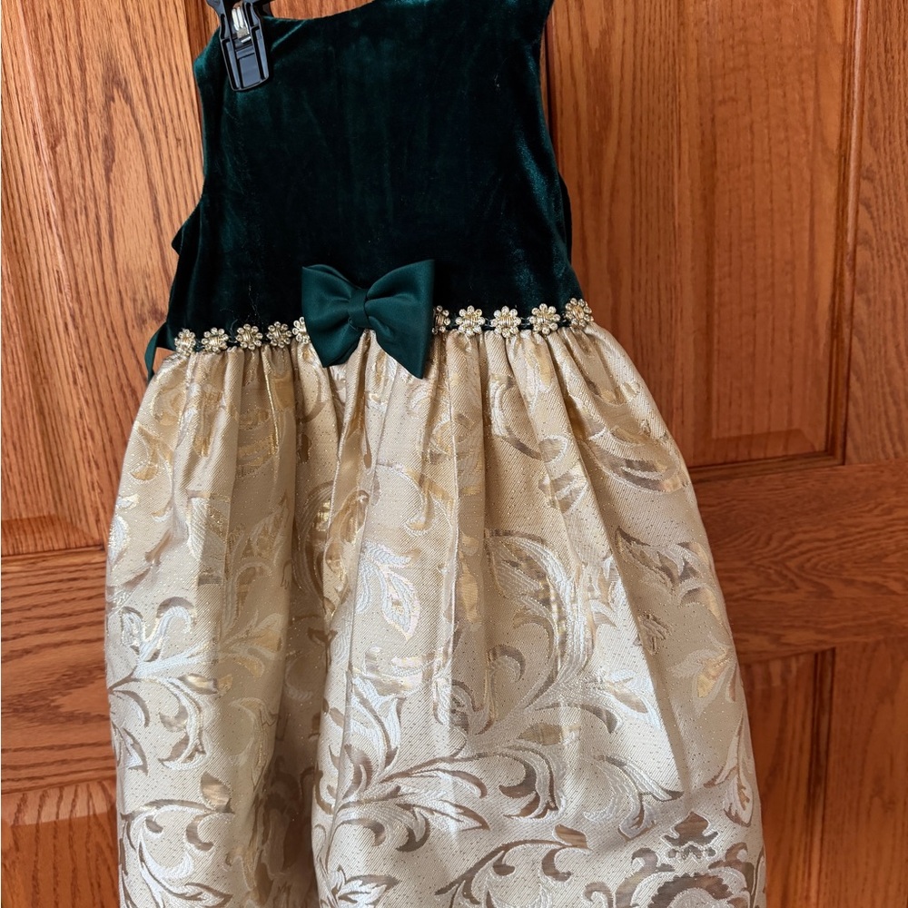 Elegant Green and Gold American Princess Dress with Bow